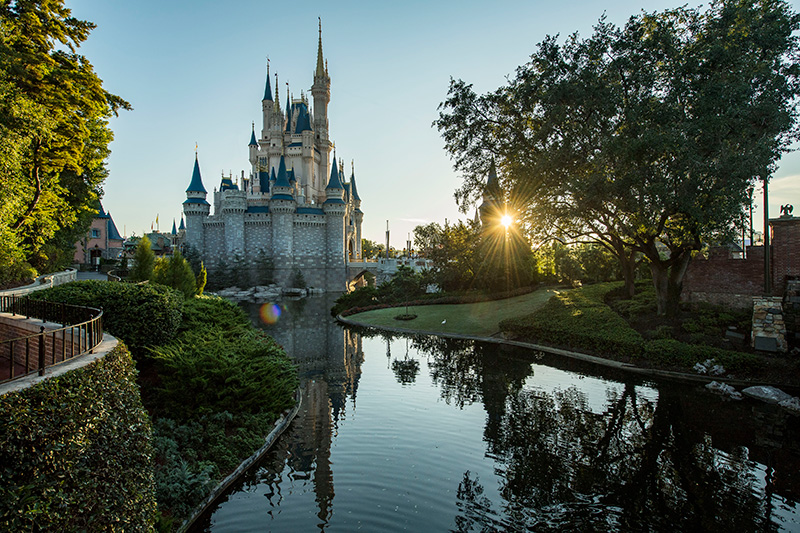 ©Disney ©Disney